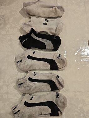 (6) Pairs Low-Cut Athletic Socks Puma underarmour